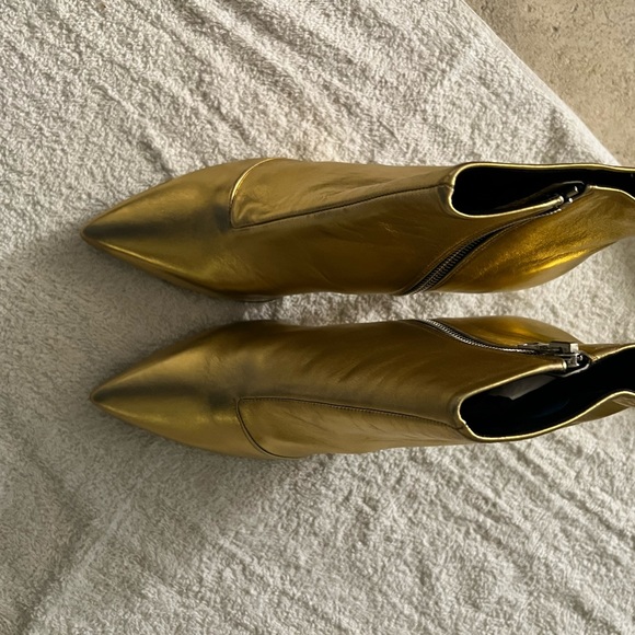RAG & BONE METALLIC GOLD LEATHER ANKLE BOOTS… SIZE 40/9.5 MEDIUM… NWOB 3” HEELS - Picture 2 of 14